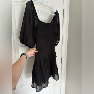 Black NWOT Madison Marcus Puff Sleeve Dress
